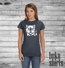 Load image into Gallery viewer, Kitty in Glasses